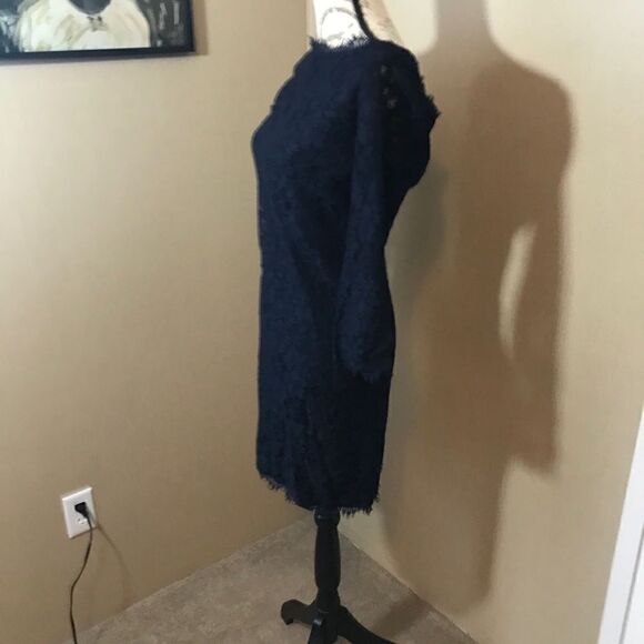 DVF zarita in Navy elegant luxury fitted size 4 - Picture 9 of 15